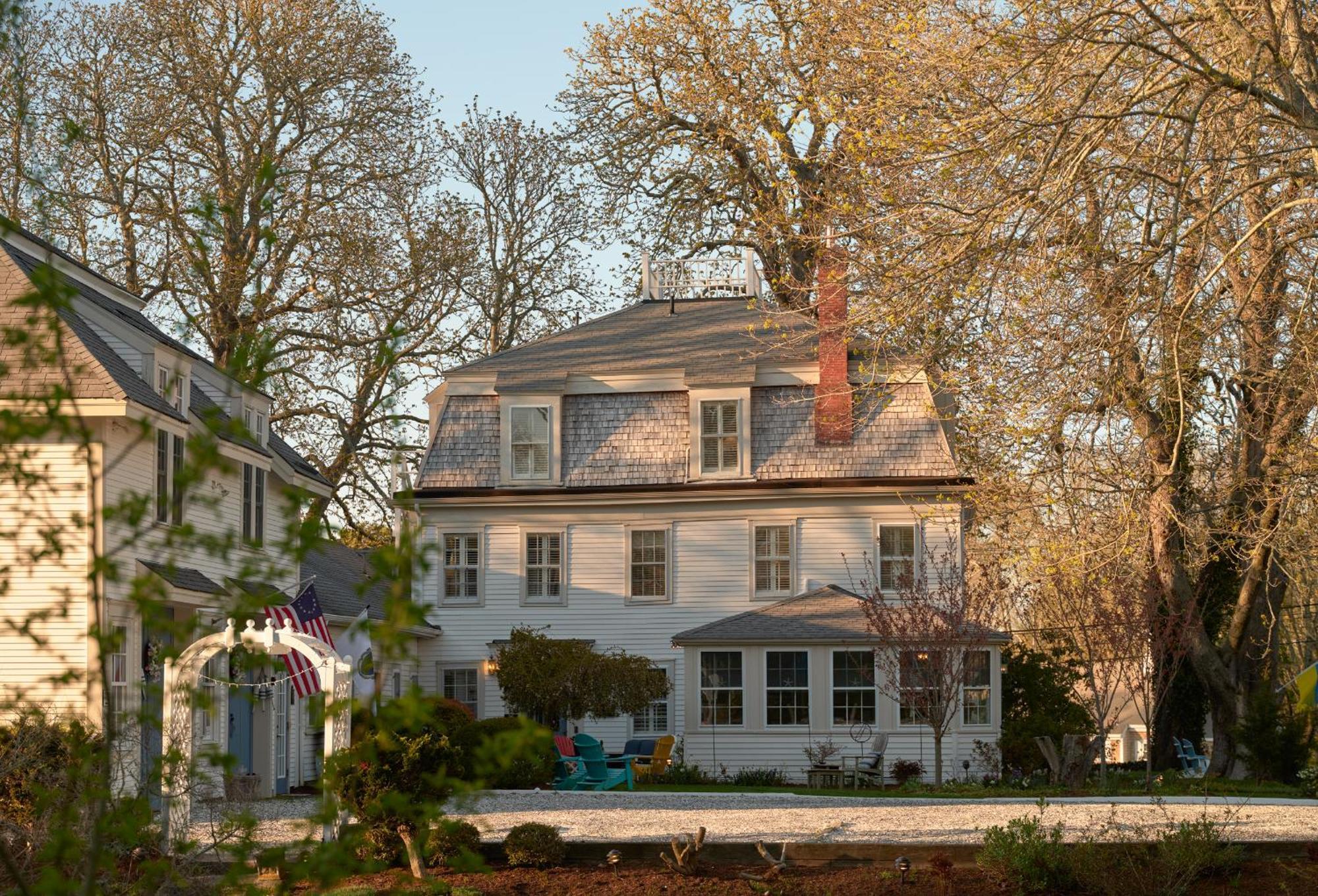 Old Manse Inn Brewster Eksteriør billede